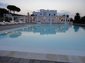 Гостиница Masseria Santa Teresa  Монополи